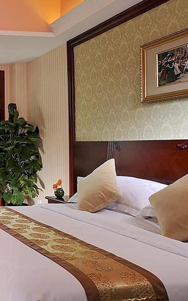 Vienna Hotel - Shenzhen Higher Education Mega Center Ngoại thất bức ảnh